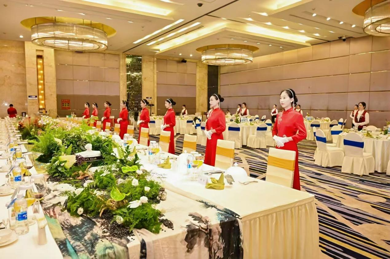 东升国际-科技赋能场景,让娱乐更有趣。